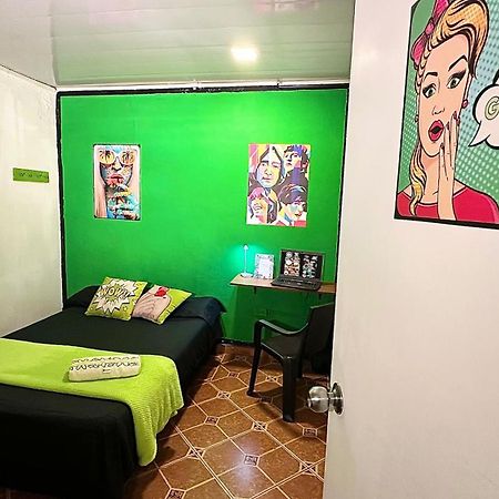 Casa Egos Pop Laureles Hotel Medellin Exterior photo